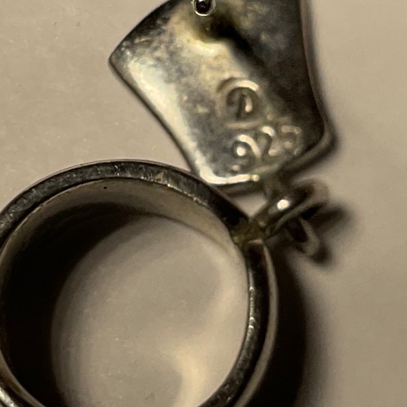 Elegant Silver Hoop Earrings - Picture 4 of 5